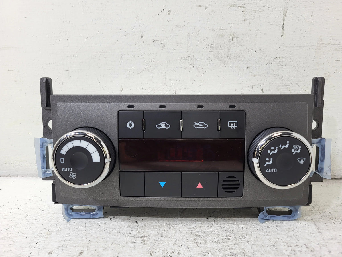 Pre-Owned 2007-2009 Saturn Aura A/C Heat Temperature Control Unit OEM LKQ (Good)